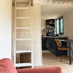 Joy Tiny House Lodge Saint-Germain-le-Vieux