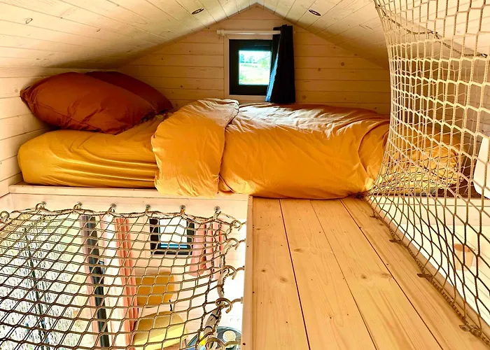 Joy Tiny House אכסניה Saint-Germain-le-Vieux